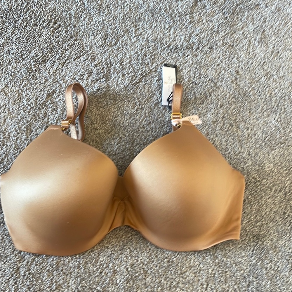 Victoria's Secret Tan Bra